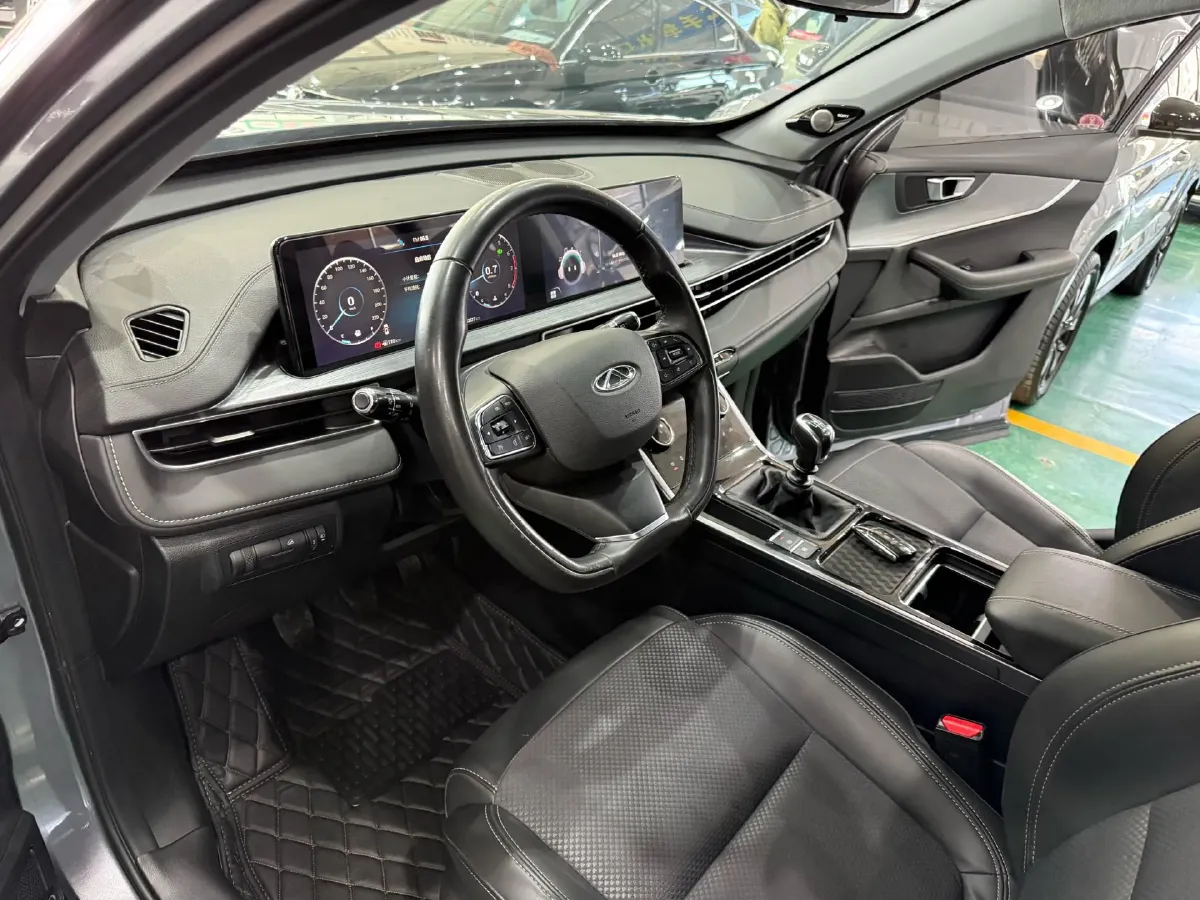 2021 Chery Tiggo 7 Plus 1.5T 156HP L4 6MT,autocango,china used car exporter,china ev exporter,chinese used car exporter,chinese used ev exporter