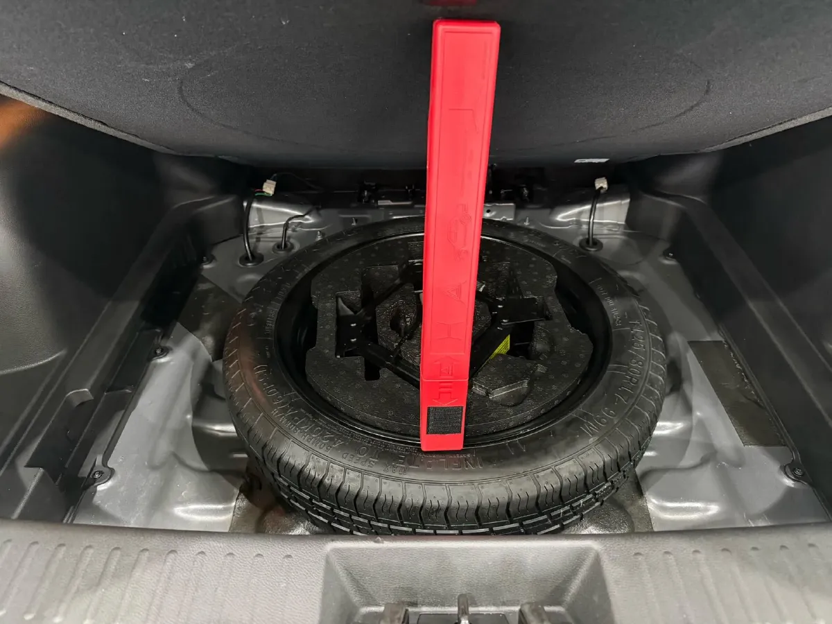 2021 Chery Tiggo 7 Plus 1.5T 156HP L4 6MT,autocango,china used car exporter,china ev exporter,chinese used car exporter,chinese used ev exporter