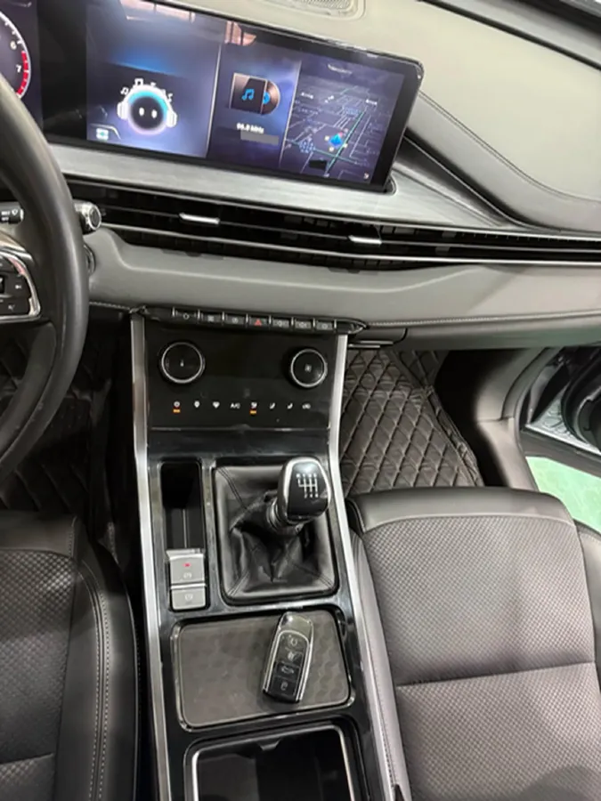 2021 Chery Tiggo 7 Plus 1.5T 156HP L4 6MT,autocango,china used car exporter,china ev exporter,chinese used car exporter,chinese used ev exporter