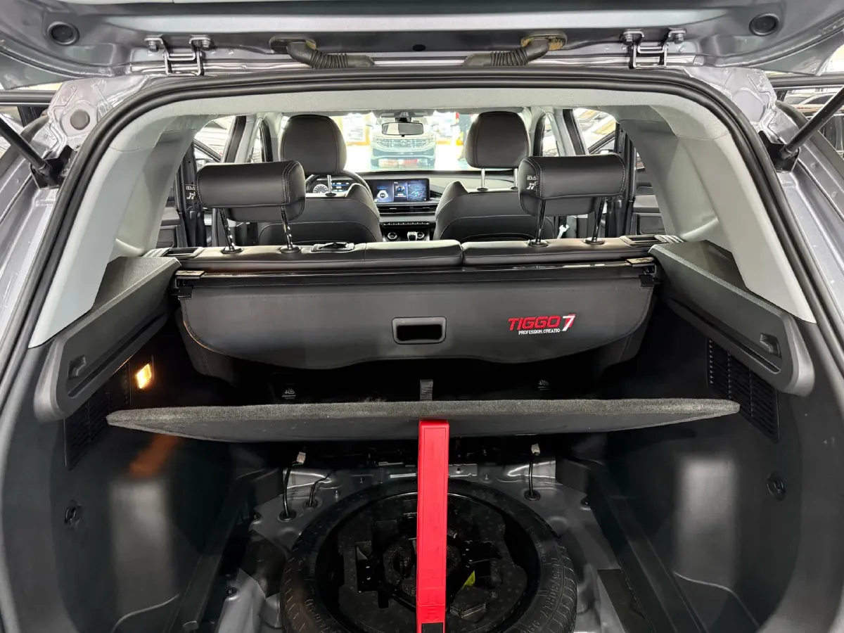 2021 Chery Tiggo 7 Plus 1.5T 156HP L4 6MT,autocango,china used car exporter,china ev exporter,chinese used car exporter,chinese used ev exporter