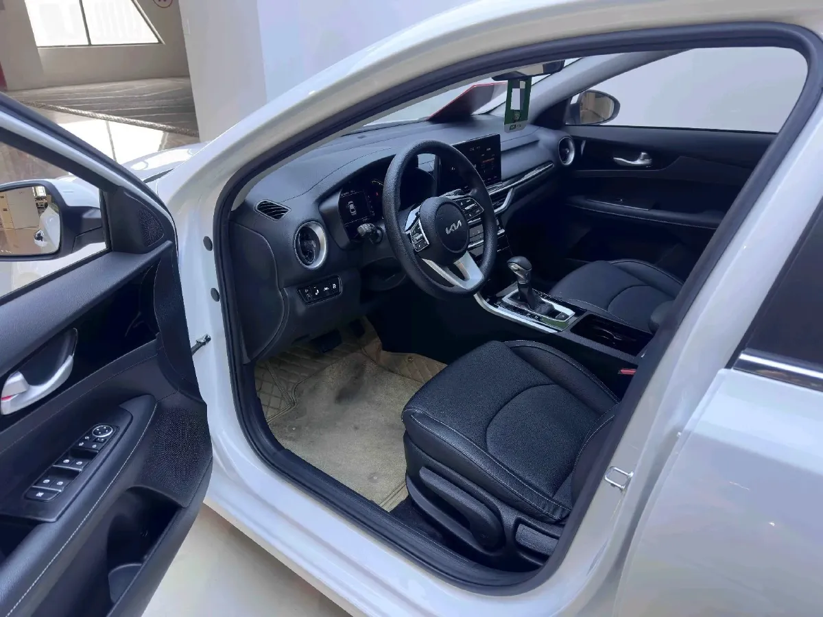 2021 Kia K3 1.5L 115HP L4 CVT,autocango,china used car exporter,china ev exporter,chinese used car exporter,chinese used ev exporter