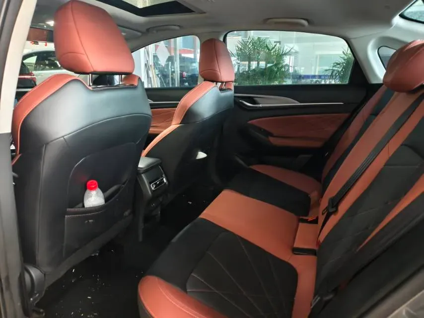 2023 ChangAn Eado 1.4T 160HP L4 7DCT,autocango,china used car exporter,china ev exporter,chinese used car exporter,chinese used ev exporter