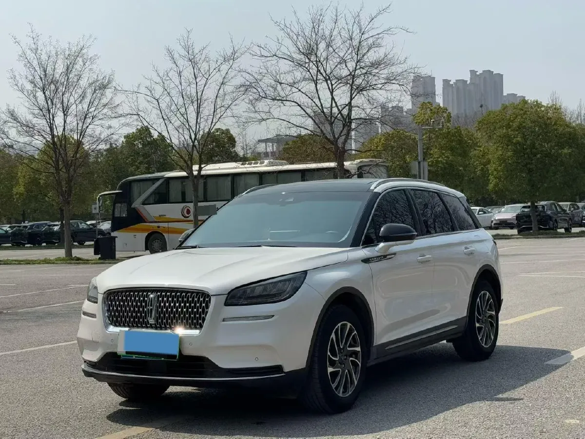 2022 Lincoln Corsair 2.0T 245HP L4 8AT,autocango,china used car exporter,china ev exporter,chinese used car exporter,chinese used ev exporter