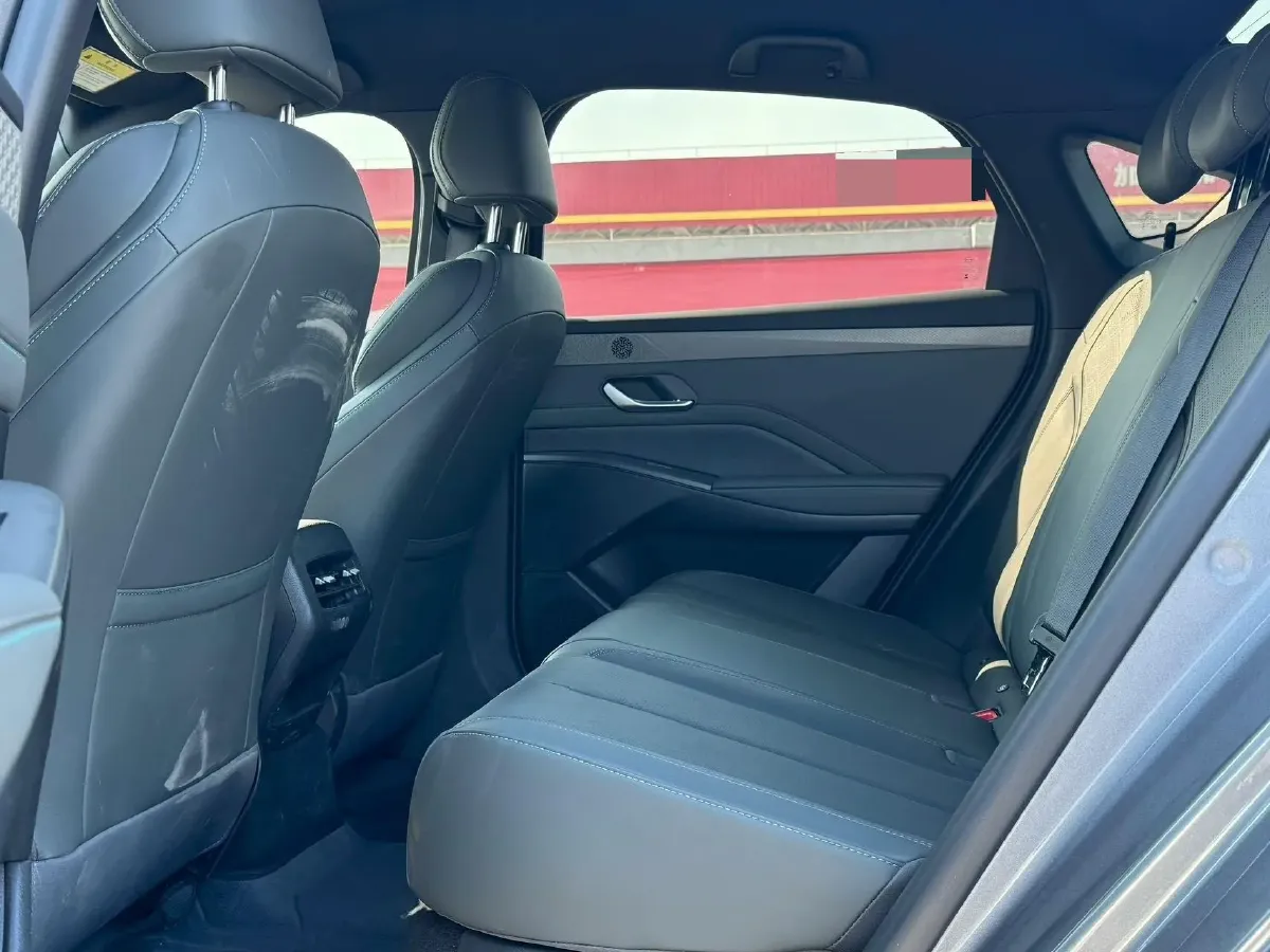 2025 BYD Qin Plus 1.5L 101HP L4 E-CVT PHEV 7.68KWH,autocango,china used car exporter,china ev exporter,chinese used car exporter,chinese used ev exporter