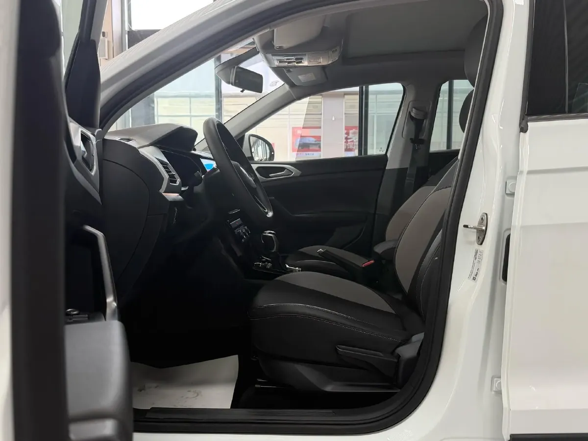 2023 Volkswagen Tacqua 1.2T 116HP L4 7DCT,autocango,china used car exporter,china ev exporter,chinese used car exporter,chinese used ev exporter