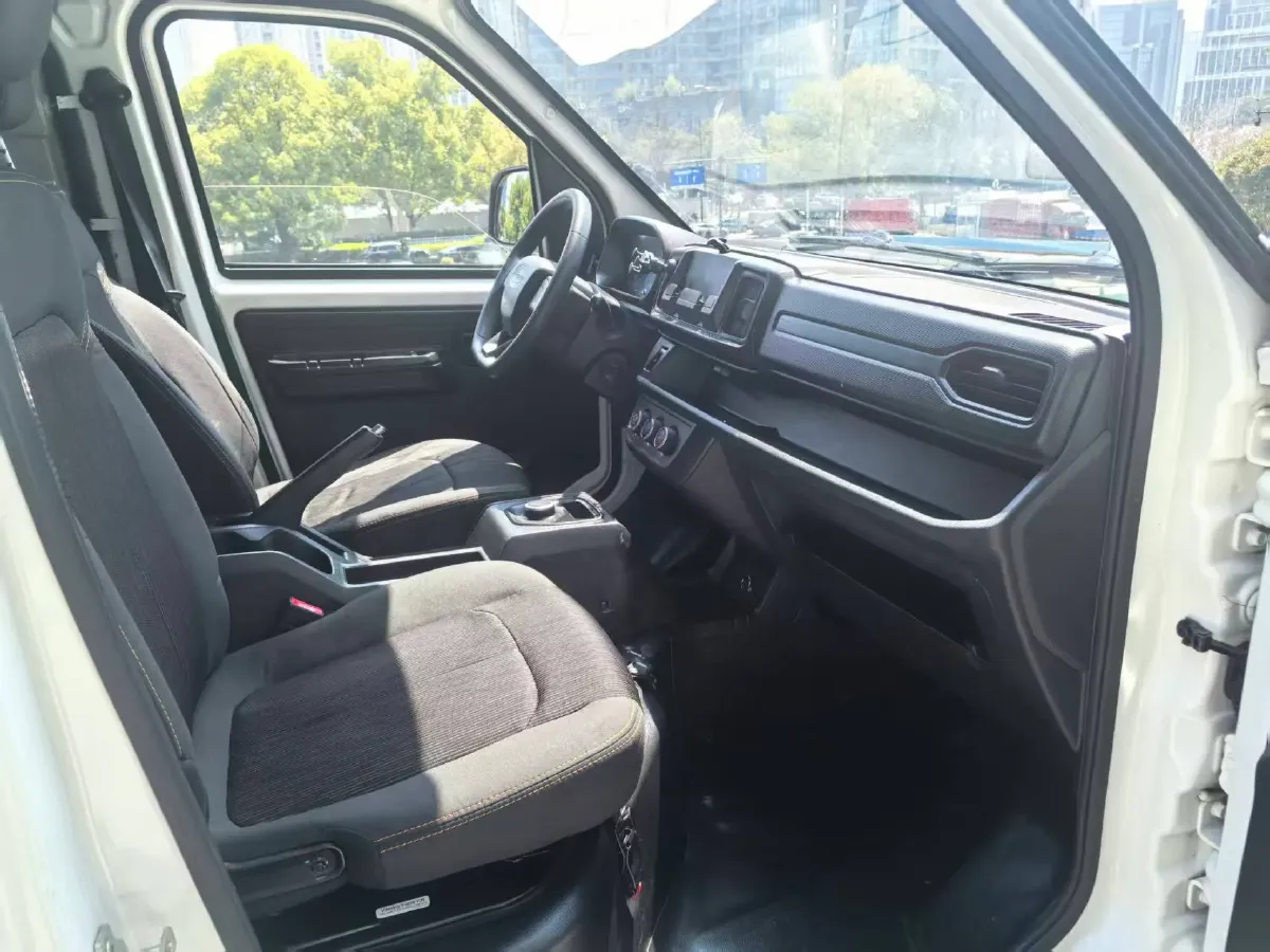 2022 Karry JiangTun BEV 40.5KWH,autocango,china used car exporter,china ev exporter,chinese used car exporter,chinese used ev exporter