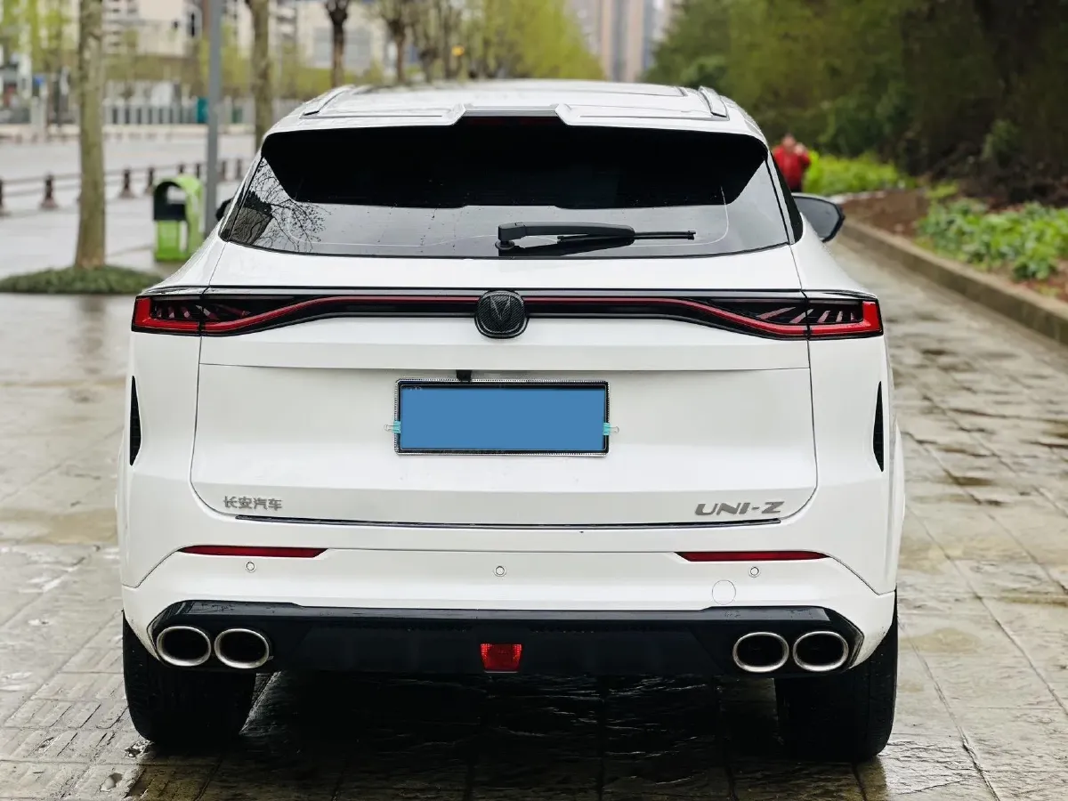 2025 ChangAn UNI-Z 1.5T 188HP L4 7DCT,autocango,china used car exporter,china ev exporter,chinese used car exporter,chinese used ev exporter