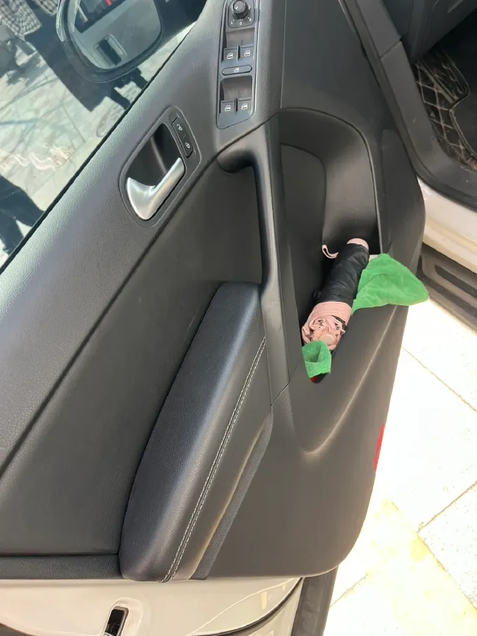 2017 MAXUS T60 2.0T 224HP L4 6AT,autocango,china used car exporter,china ev exporter,chinese used car exporter,chinese used ev exporter