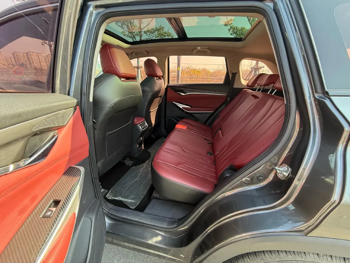 2020 ChangAn CS75 Plus 1.5T 178HP L4 6AT,autocango,china used car exporter,china ev exporter,chinese used car exporter,chinese used ev exporter