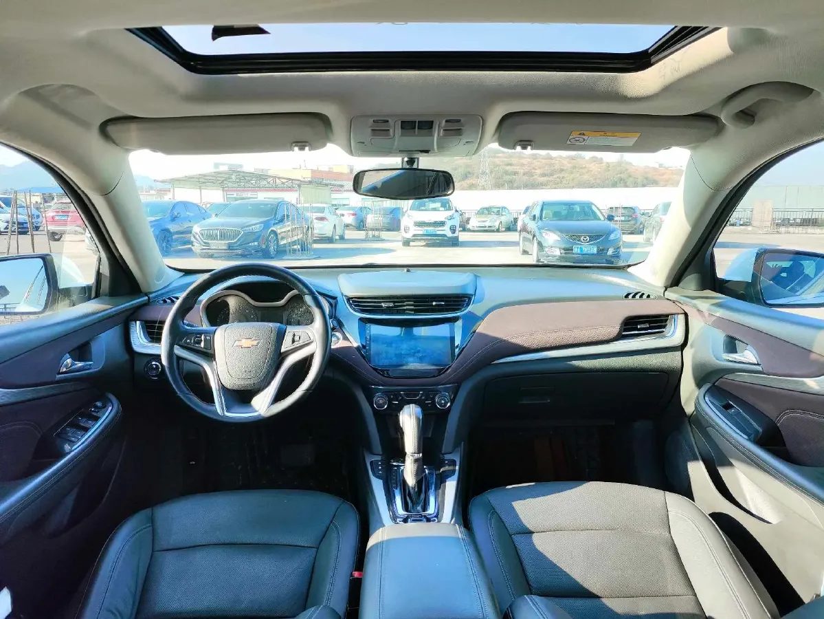 2018 Chevrolet Malibu 1.5T 170HP L4 6AT,autocango,china used car exporter,china ev exporter,chinese used car exporter,chinese used ev exporter