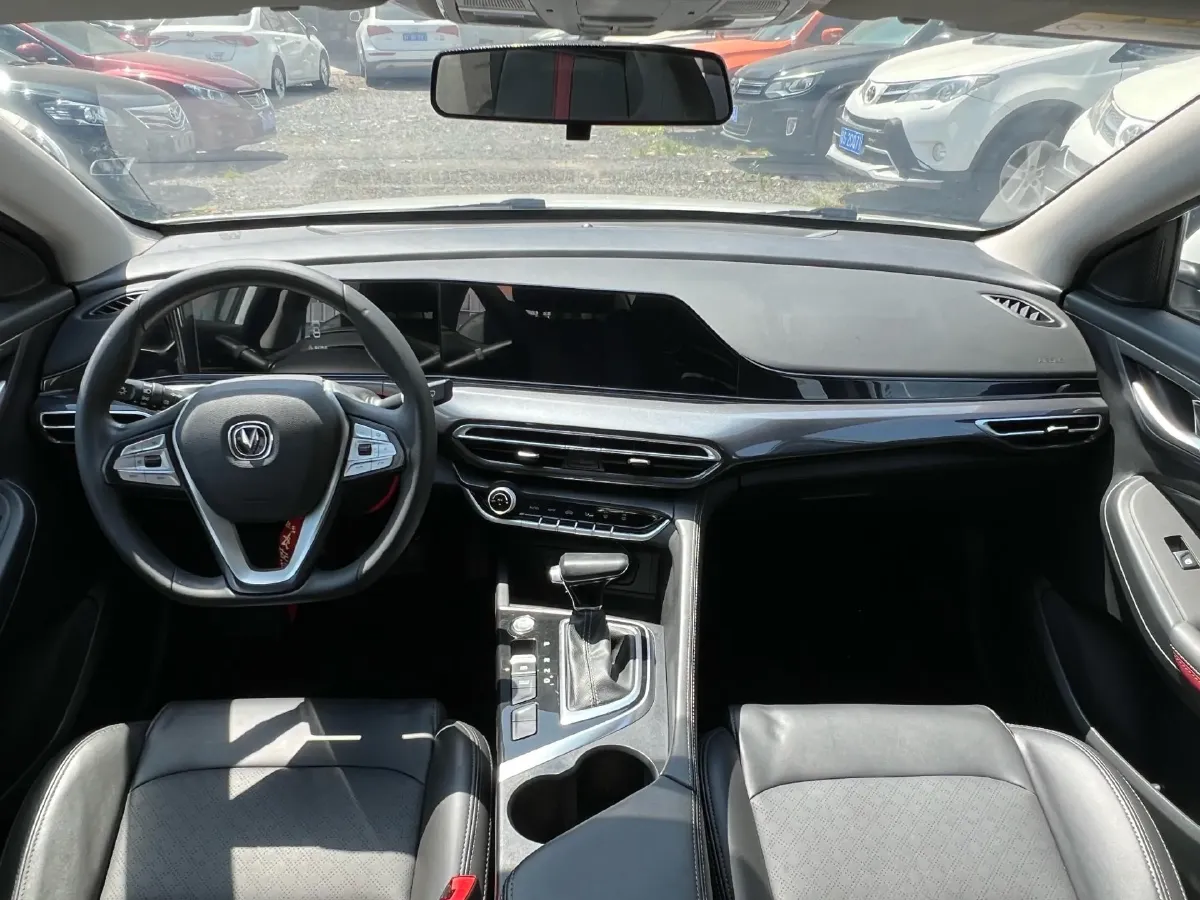 2020 ChangAn Eado 1.4T 158HP L4 7DCT,autocango,china used car exporter,china ev exporter,chinese used car exporter,chinese used ev exporter