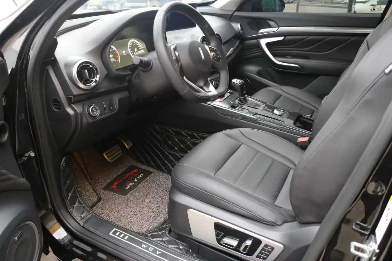 2017 WEY VV7 2.0T 234HP L4 7DCT,autocango,china used car exporter,china ev exporter,chinese used car exporter,chinese used ev exporter