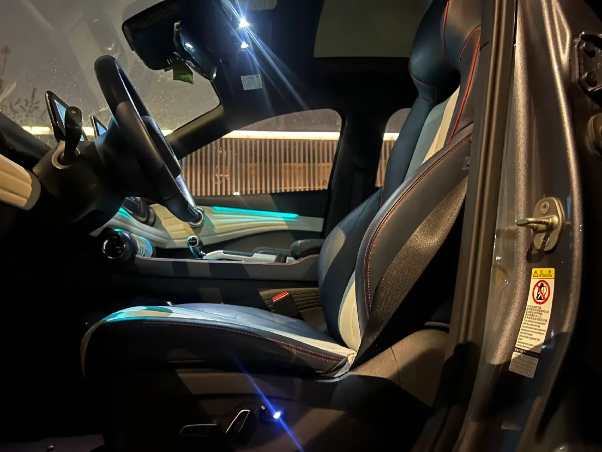 2022 Foton Grand General G7 2.0T 238HP L4 8AT,autocango,china used car exporter,china ev exporter,chinese used car exporter,chinese used ev exporter