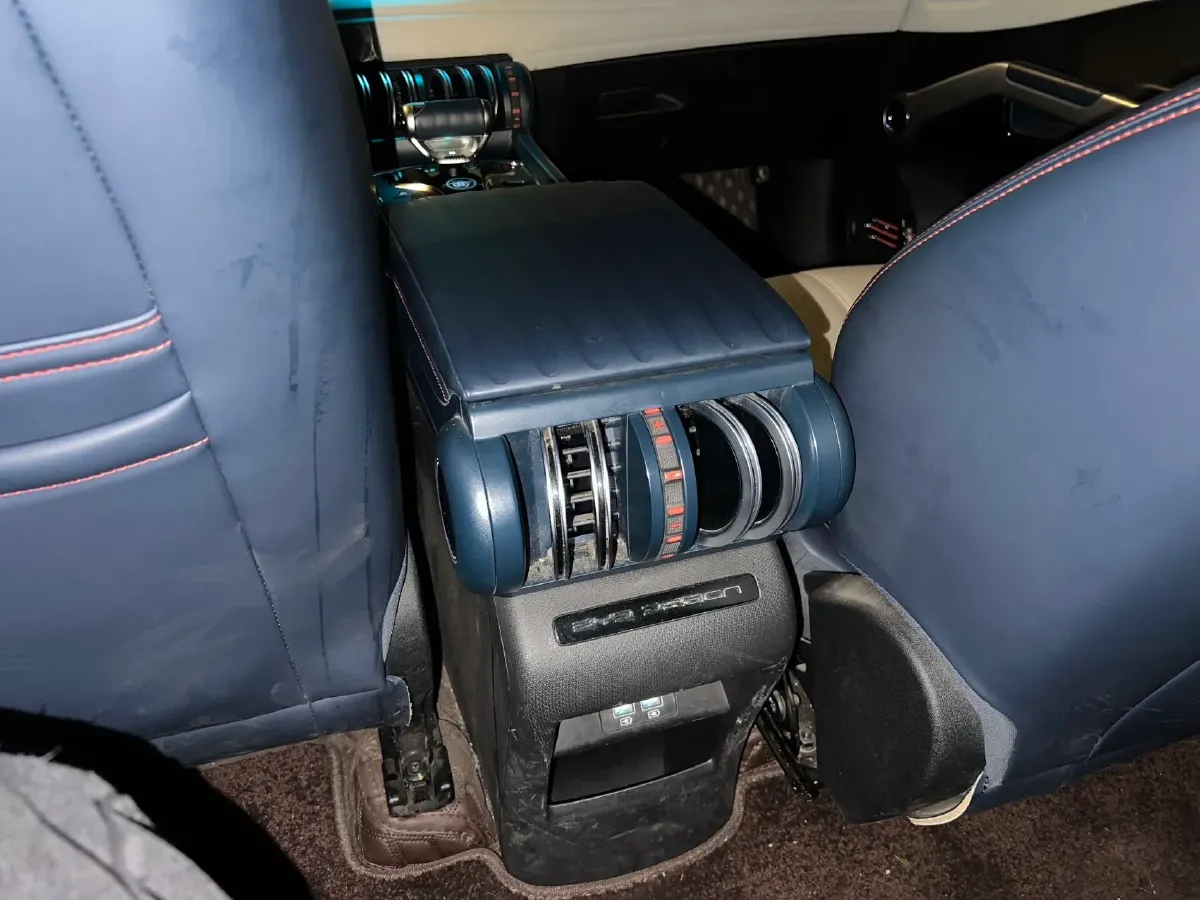 2022 Foton Grand General G7 2.0T 238HP L4 8AT,autocango,china used car exporter,china ev exporter,chinese used car exporter,chinese used ev exporter