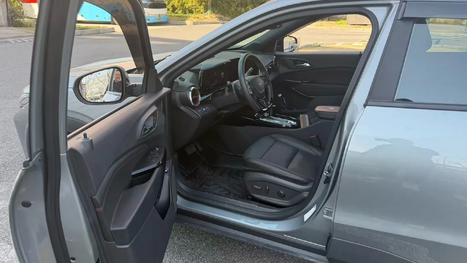 2022 Chevrolet Seeker 1.5T 184HP L4 CVT,autocango,china used car exporter,china ev exporter,chinese used car exporter,chinese used ev exporter