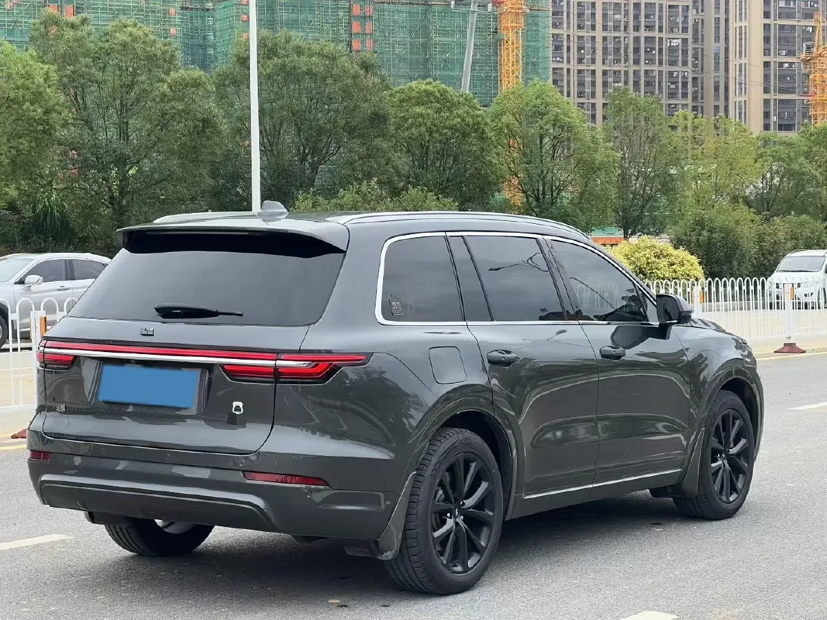 2020 Li ONE Range Extended 131HP REEV 40.5KWH,autocango,china used car exporter,china ev exporter,chinese used car exporter,chinese used ev exporter