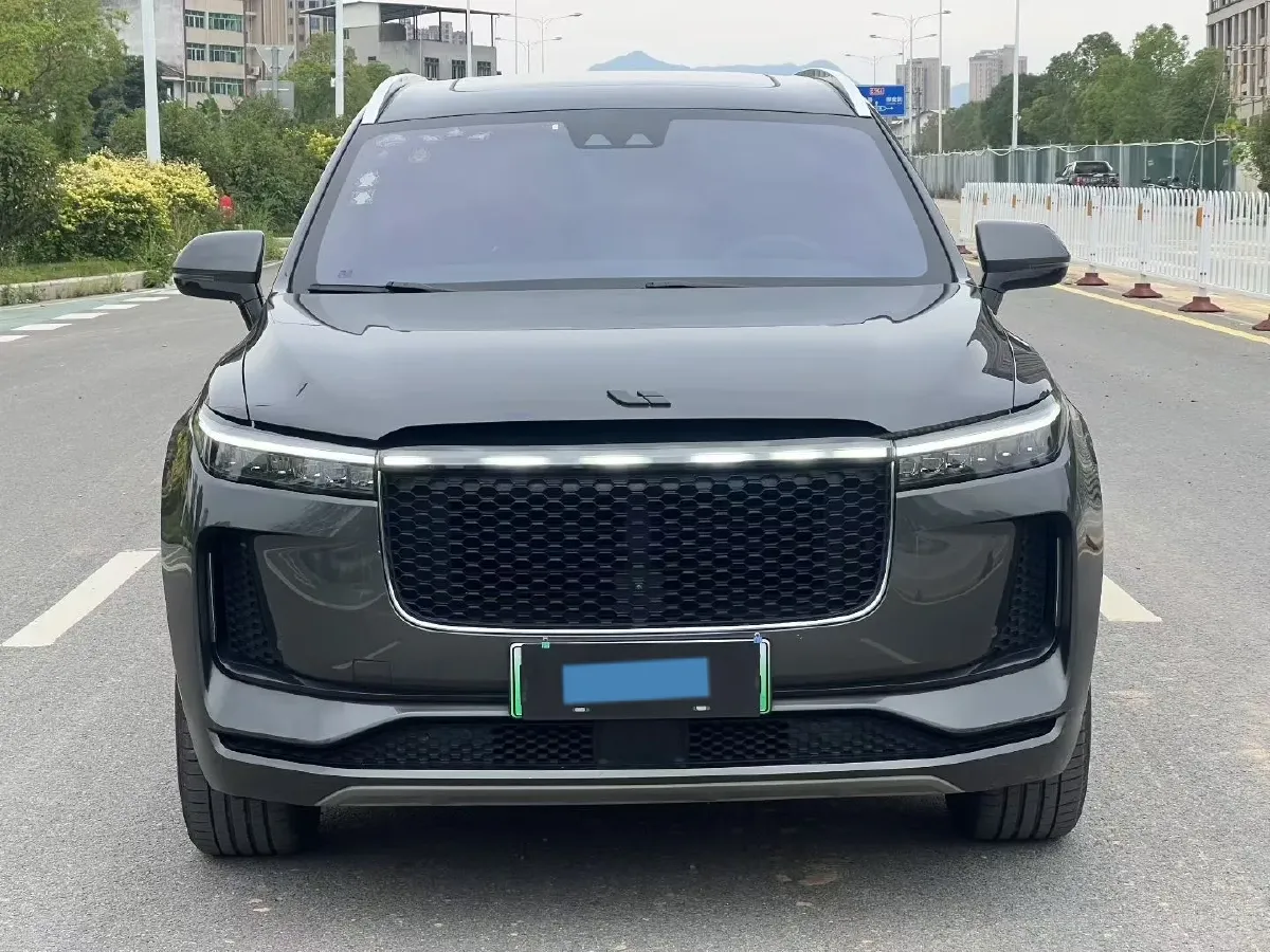 2020 Li ONE Range Extended 131HP REEV 40.5KWH,autocango,china used car exporter,china ev exporter,chinese used car exporter,chinese used ev exporter