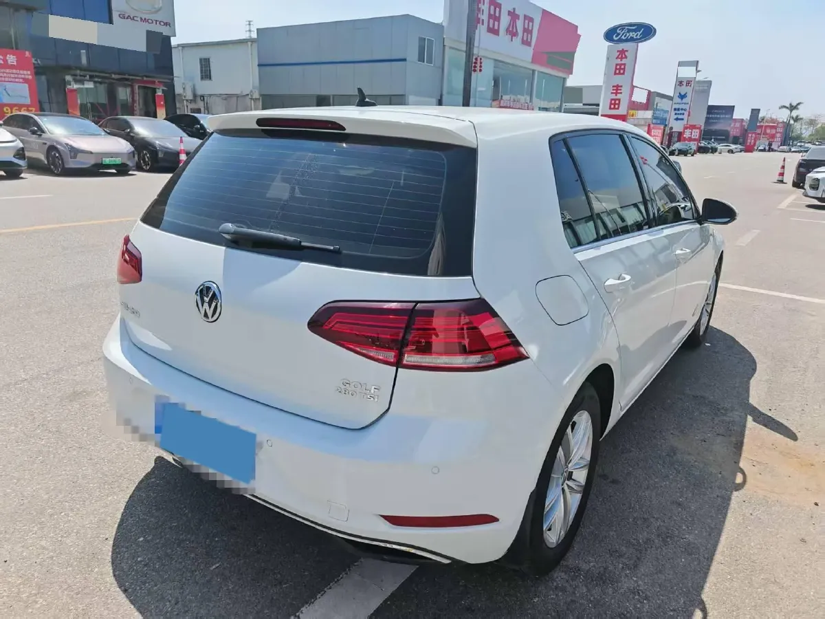 2019 Brilliance Auto V7 1.8T 231HP L4 7DCT,autocango,china used car exporter,china ev exporter,chinese used car exporter,chinese used ev exporter