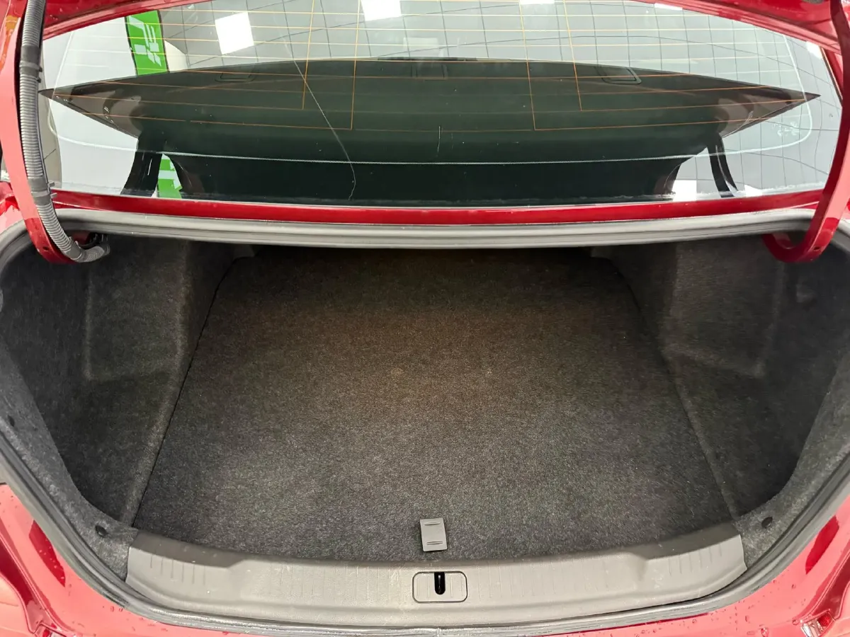 2023 Chevrolet Monza 1.5L 113HP L4 6DCT,autocango,china used car exporter,china ev exporter,chinese used car exporter,chinese used ev exporter