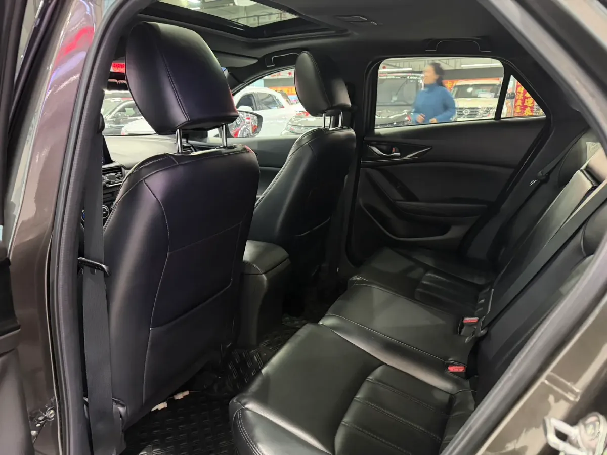 2020 Mazda CX-4 2.0L 158HP L4 6AT,autocango,china used car exporter,china ev exporter,chinese used car exporter,chinese used ev exporter