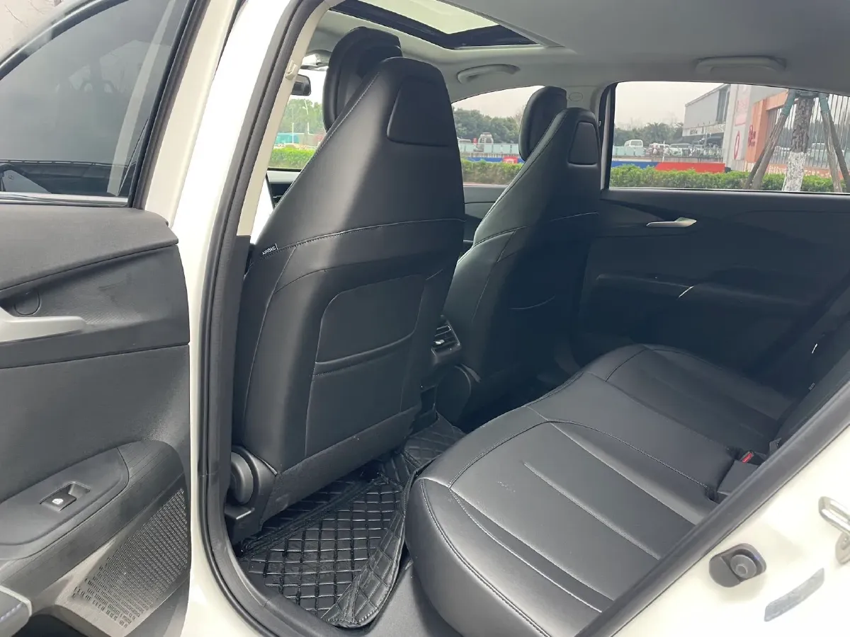 2025 ChangAn Eado 1.5T 192HP L4 7DCT,autocango,china used car exporter,china ev exporter,chinese used car exporter,chinese used ev exporter