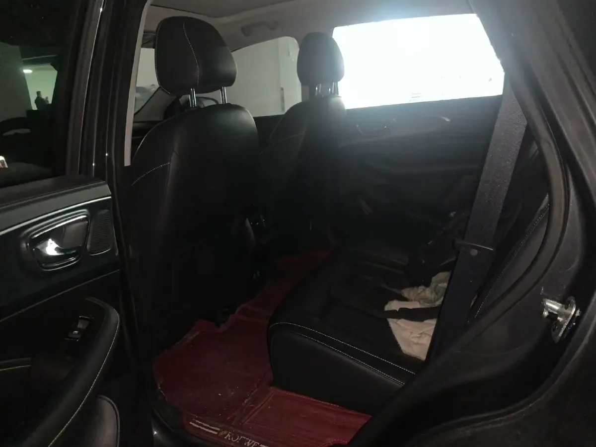 2021 Roewe RX5 1.5T 169HP L4 AMT PHEV 11.1KWH,autocango,china used car exporter,china ev exporter,chinese used car exporter,chinese used ev exporter