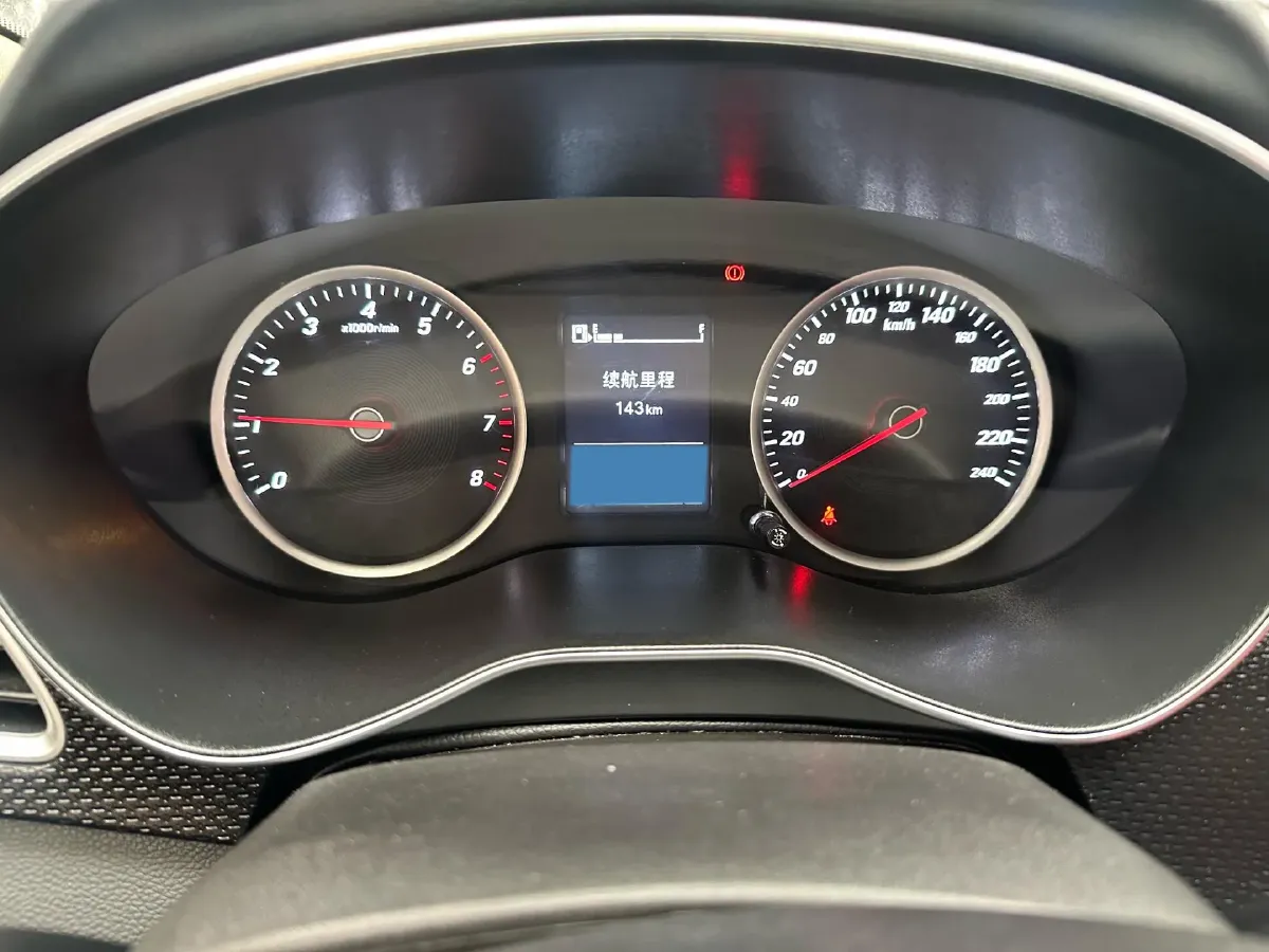 2019 BaoJun 730 1.5L 105HP L4 6MT,autocango,china used car exporter,china ev exporter,chinese used car exporter,chinese used ev exporter