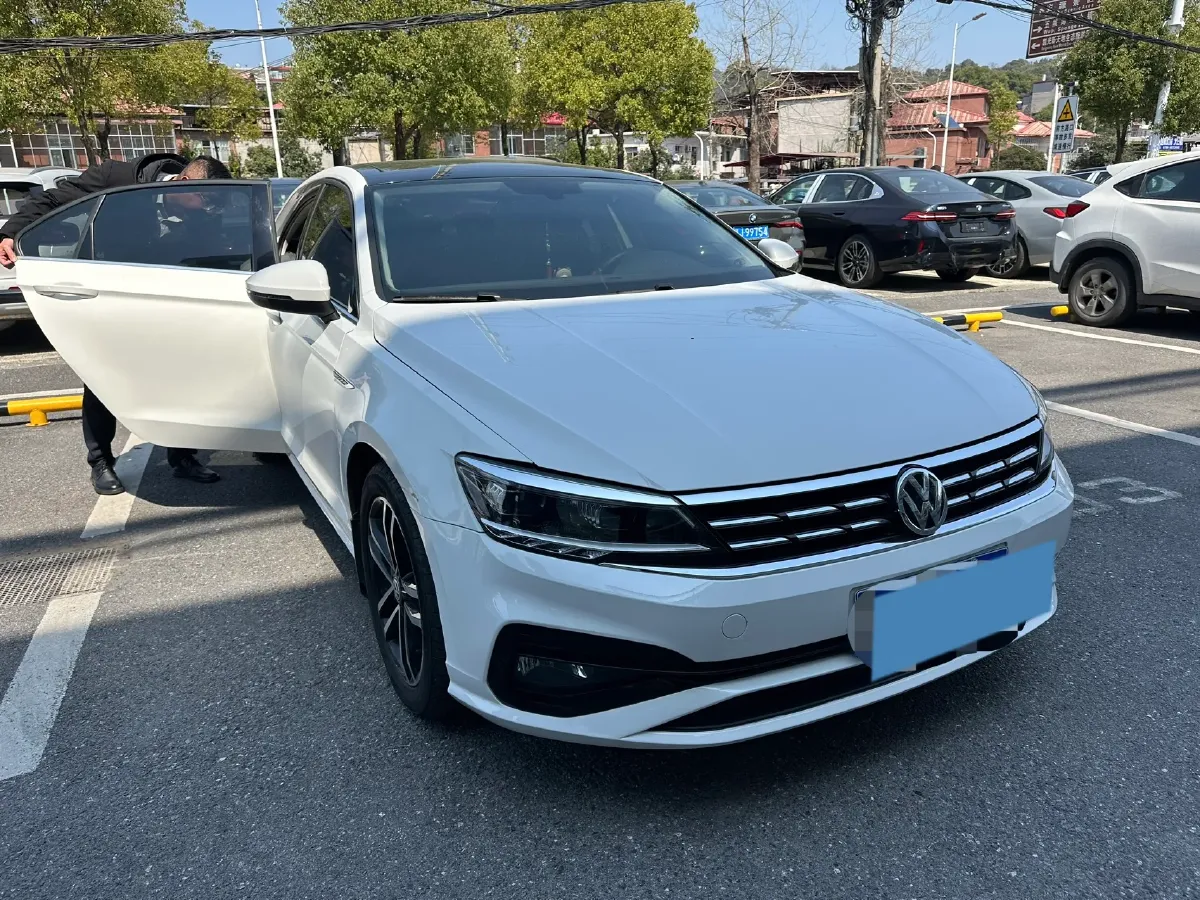 2021 Volkswagen Lamando 1.4T 150HP L4 7DCT,autocango,china used car exporter,china ev exporter,chinese used car exporter,chinese used ev exporter