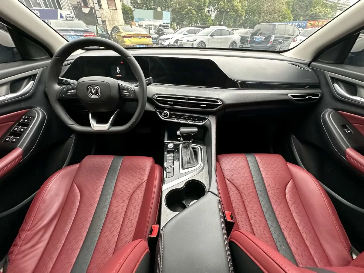 2021 ChangAn Eado 1.4T 160HP L4 7DCT,autocango,china used car exporter,china ev exporter,chinese used car exporter,chinese used ev exporter