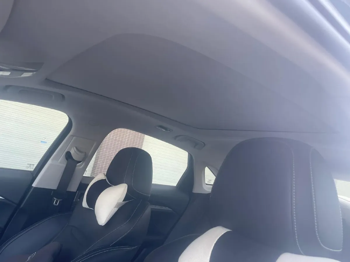 2021 Geely Preface 2.0T 190HP L4 7DCT,autocango,china used car exporter,china ev exporter,chinese used car exporter,chinese used ev exporter