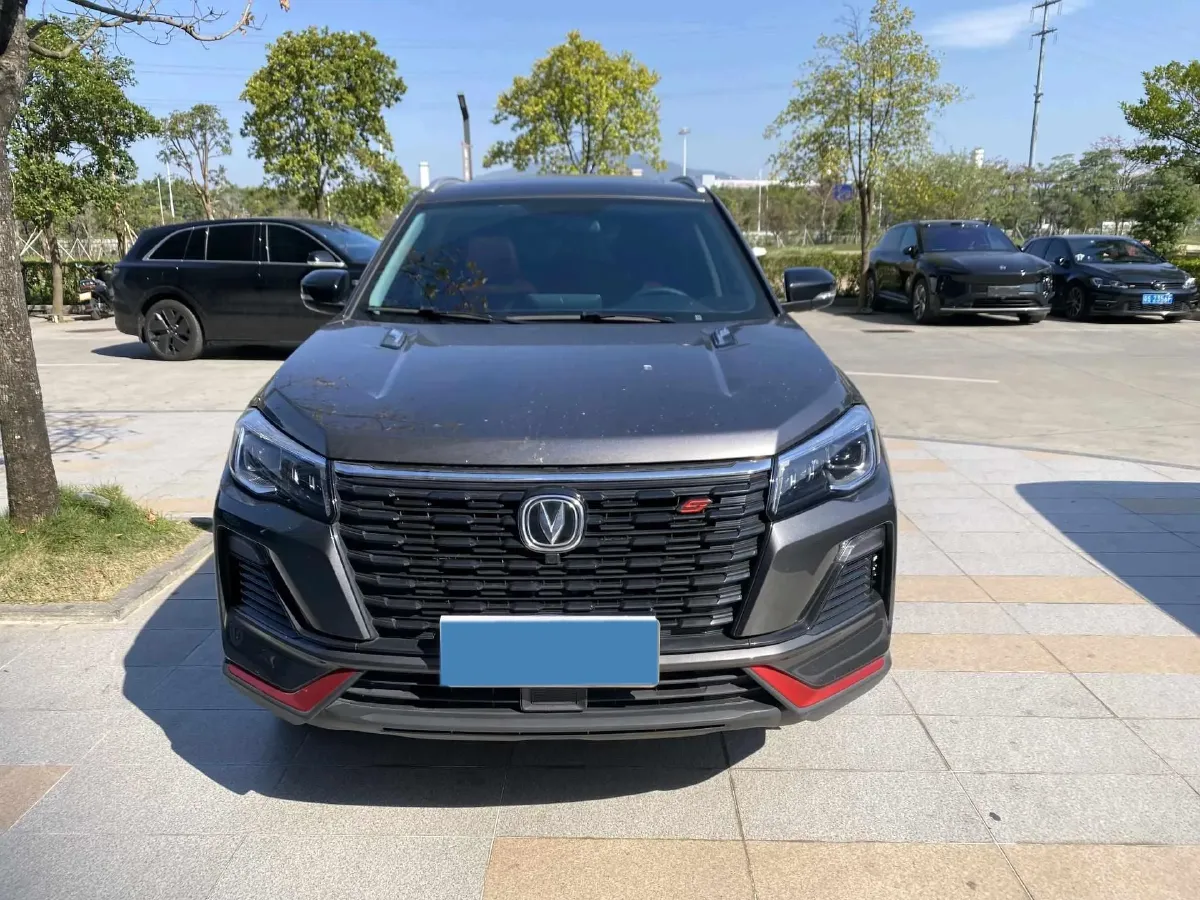 2022 ChangAn CS75 1.5T 180HP L4 7DCT,autocango,china used car exporter,china ev exporter,chinese used car exporter,chinese used ev exporter