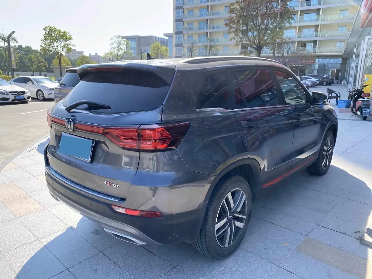 2022 ChangAn CS75 1.5T 180HP L4 7DCT,autocango,china used car exporter,china ev exporter,chinese used car exporter,chinese used ev exporter