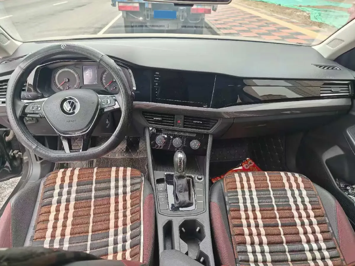 2021 Volkswagen Bora 1.5L 113HP L4 6AT,autocango,china used car exporter,china ev exporter,chinese used car exporter,chinese used ev exporter