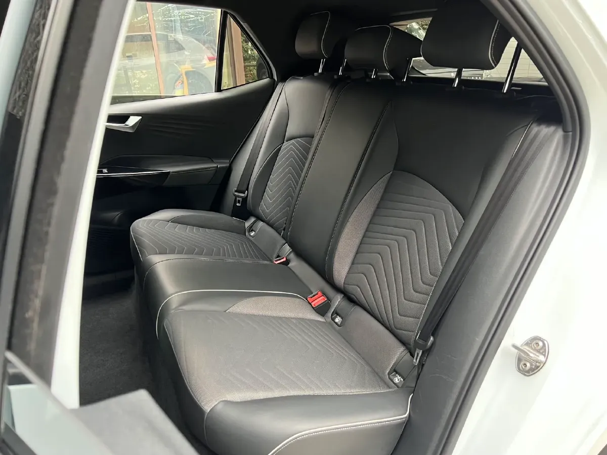 2023 Volkswagen ID.3 BEV 52.8KWH,autocango,china used car exporter,china ev exporter,chinese used car exporter,chinese used ev exporter