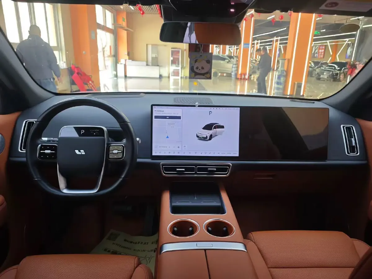 2024 Li L8 Range Extended 154HP REEV 42.8KWH,autocango,china used car exporter,china ev exporter,chinese used car exporter,chinese used ev exporter