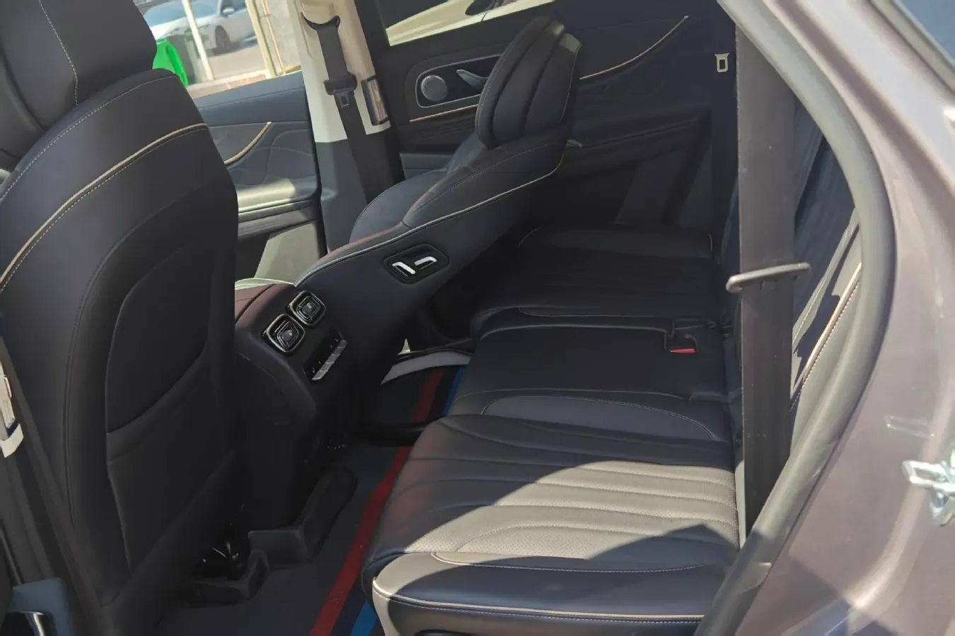 2023 Chery Tiggo 9 2.0T 261HP L4 7DCT,autocango,china used car exporter,china ev exporter,chinese used car exporter,chinese used ev exporter