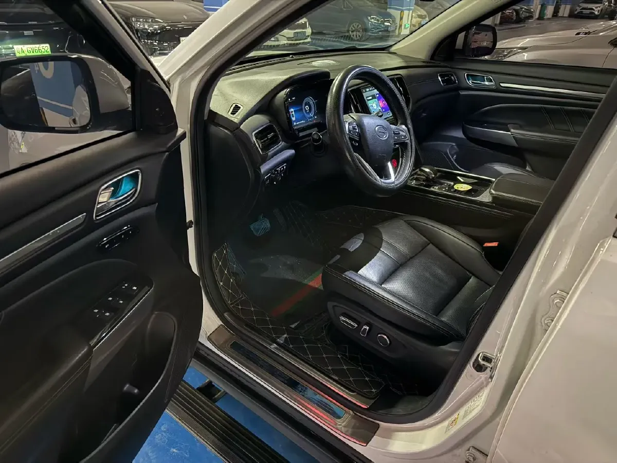 2020 GAC Trumpchi GS8 2.0T 252HP L4 6AT,autocango,china used car exporter,china ev exporter,chinese used car exporter,chinese used ev exporter