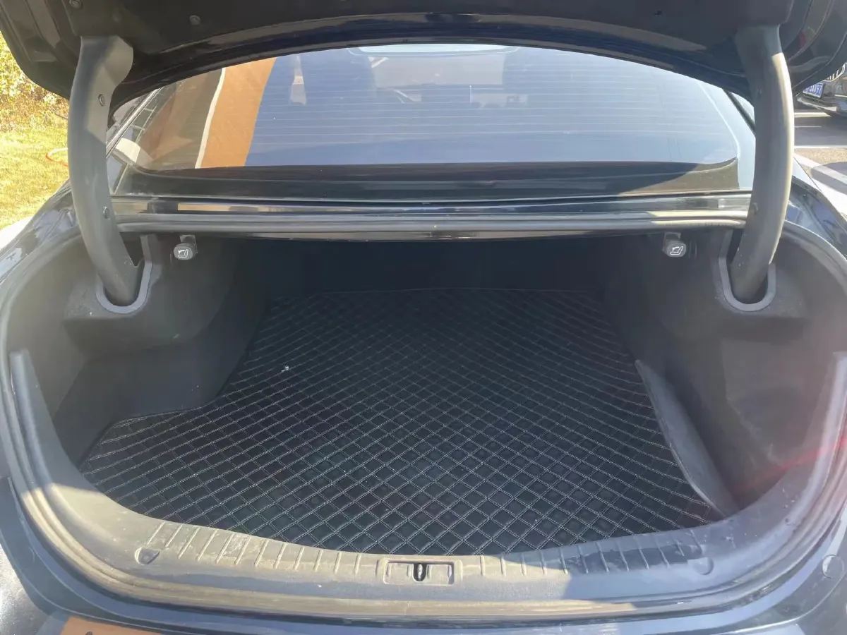 2019 HongQi H5 1.8T 180HP L4 6AT,autocango,china used car exporter,china ev exporter,chinese used car exporter,chinese used ev exporter