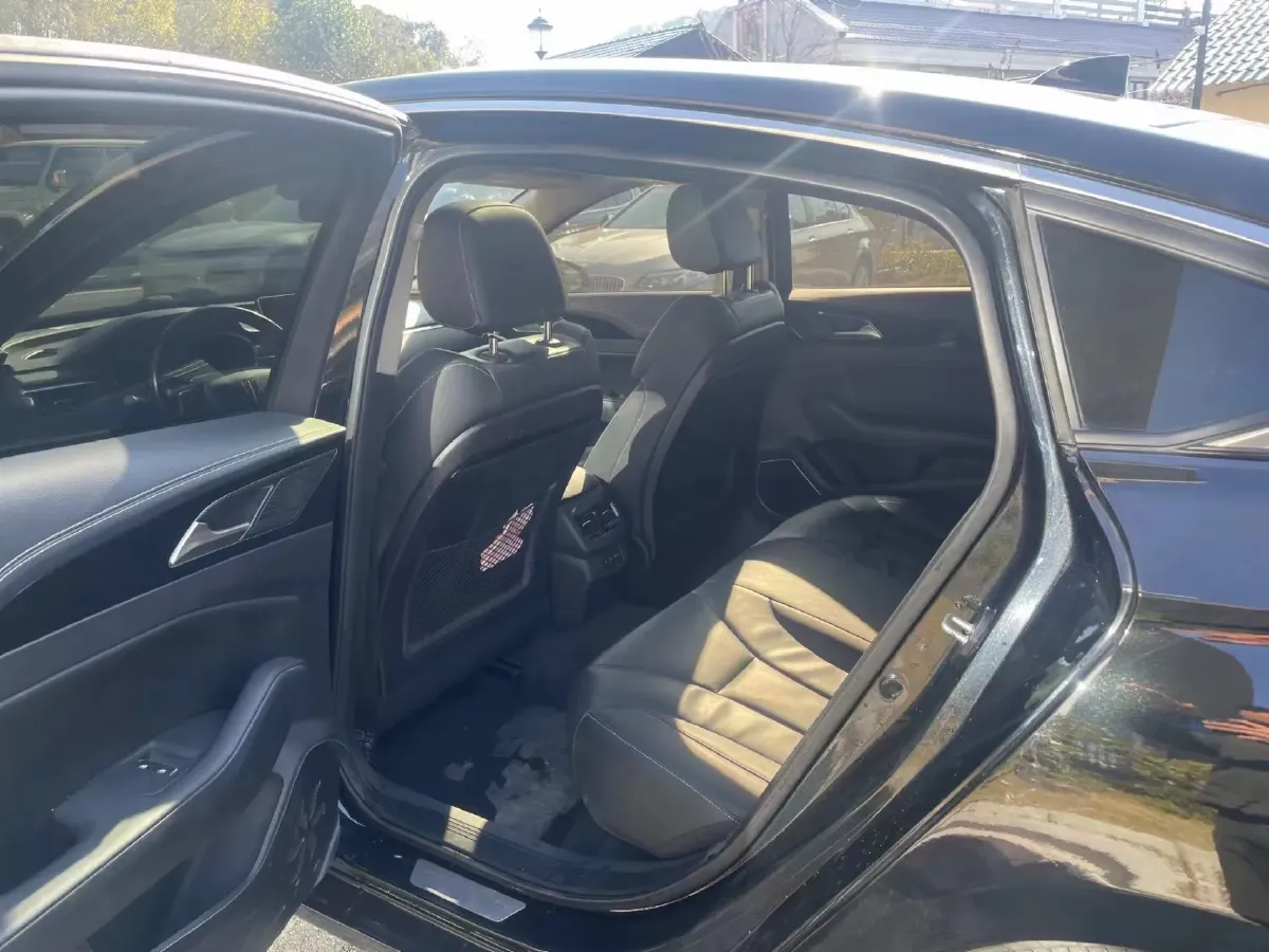 2019 HongQi H5 1.8T 180HP L4 6AT,autocango,china used car exporter,china ev exporter,chinese used car exporter,chinese used ev exporter