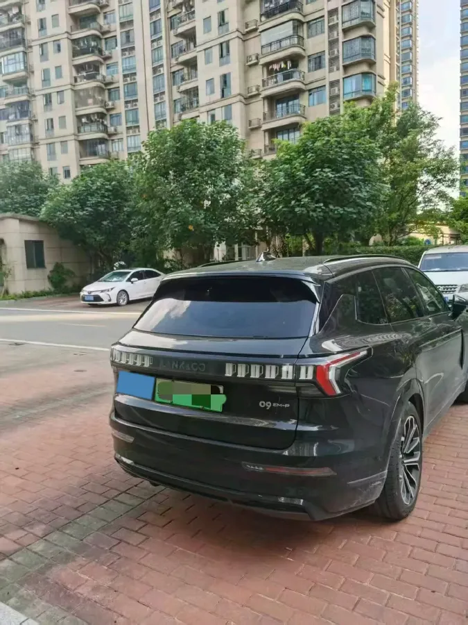 2024 LYNK&CO 09 EM-P 2.0T 254HP L4 3DHT PHEV 40.1KWH,autocango,china used car exporter,china ev exporter,chinese used car exporter,chinese used ev exporter