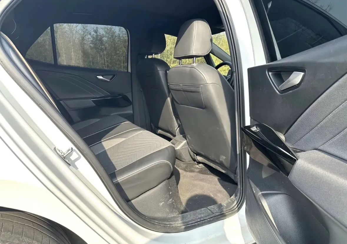 2024 Volkswagen ID.3 BEV 52.8KWH,autocango,china used car exporter,china ev exporter,chinese used car exporter,chinese used ev exporter