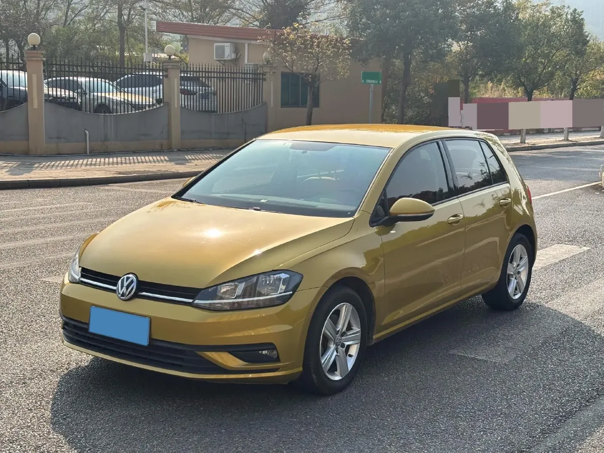 2018 Volkswagen Golf 1.6L 110HP L4 6AT,autocango,china used car exporter,china ev exporter,chinese used car exporter,chinese used ev exporter