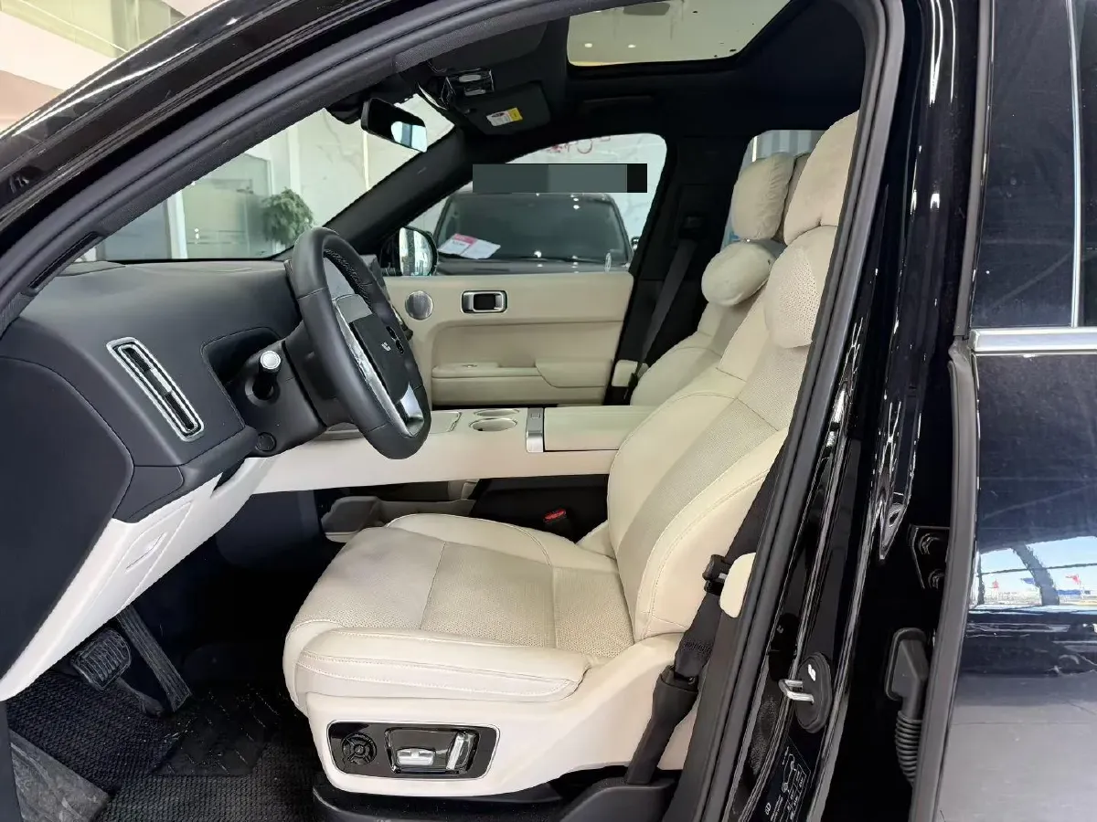 2025 Li L7 Range Extended 154HP REEV,autocango,china used car exporter,china ev exporter,chinese used car exporter,chinese used ev exporter