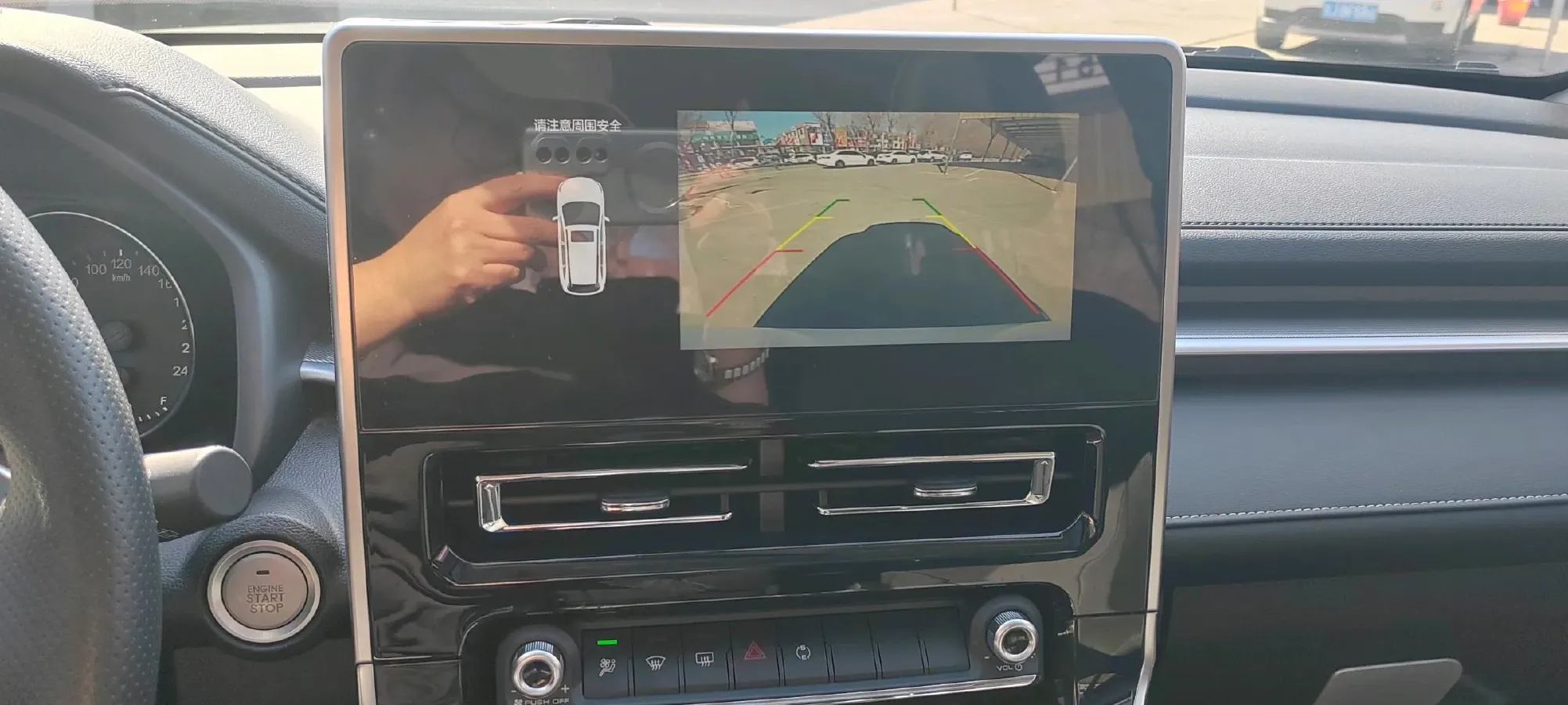 2021 Haval M6 1.5T 150HP L4 7DCT,autocango,china used car exporter,china ev exporter,chinese used car exporter,chinese used ev exporter