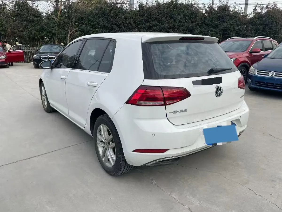 2018 Volkswagen Golf 1.6L 110HP L4 6AT,autocango,china used car exporter,china ev exporter,chinese used car exporter,chinese used ev exporter