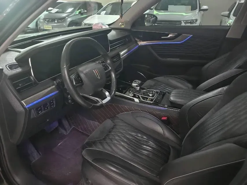 2022 HongQi HS5 2.0T 224HP L4 6AT,autocango,china used car exporter,china ev exporter,chinese used car exporter,chinese used ev exporter