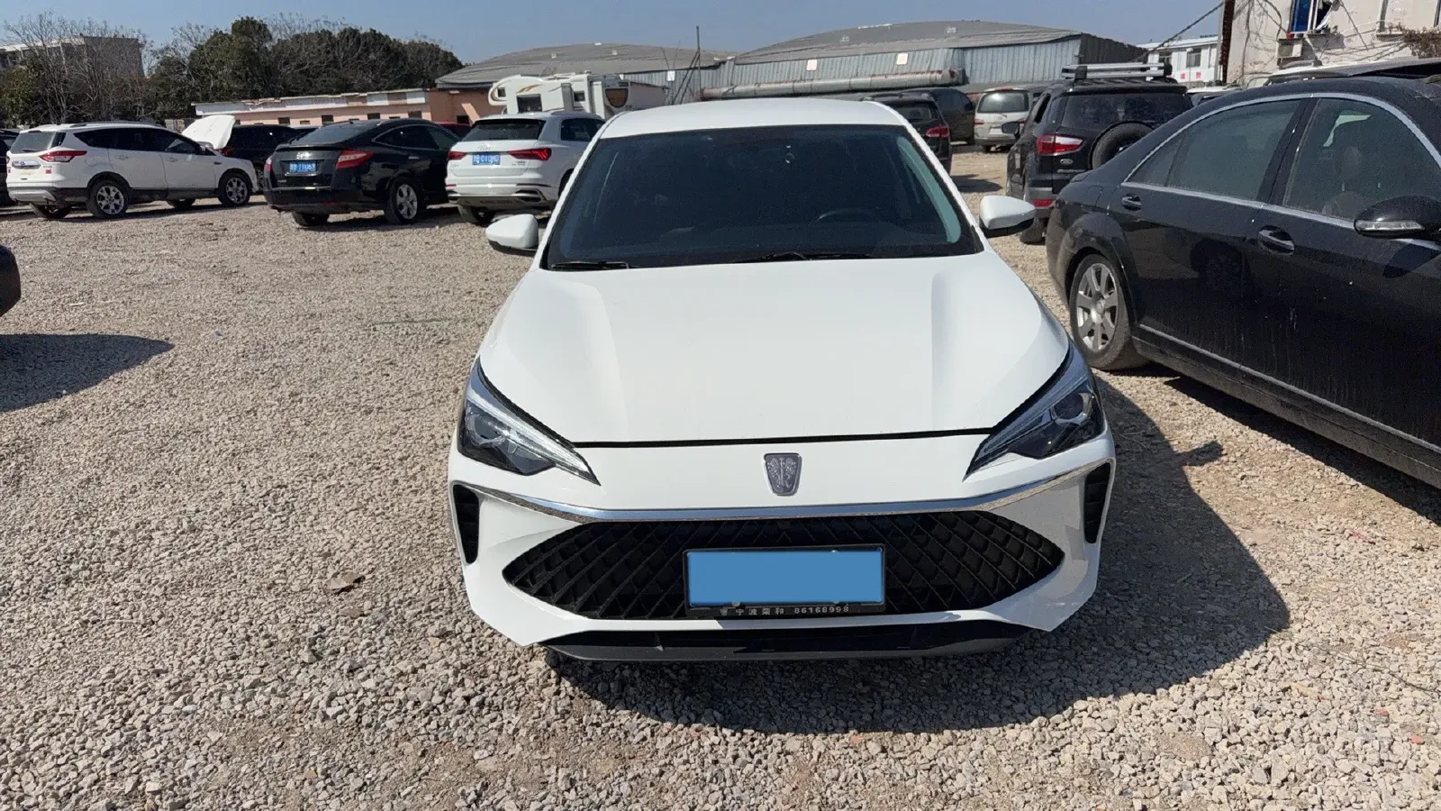 2023 Roewe i5 1.5L 129HP L4 5MT,autocango,china used car exporter,china ev exporter,chinese used car exporter,chinese used ev exporter