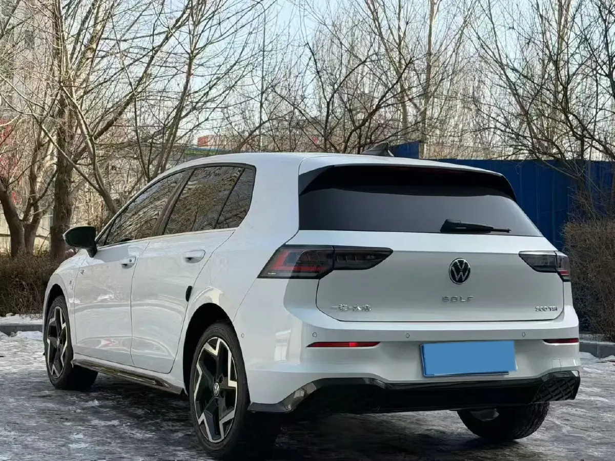 2025 Volkswagen Golf 1.5T 160HP L4 7DCT,autocango,china used car exporter,china ev exporter,chinese used car exporter,chinese used ev exporter
