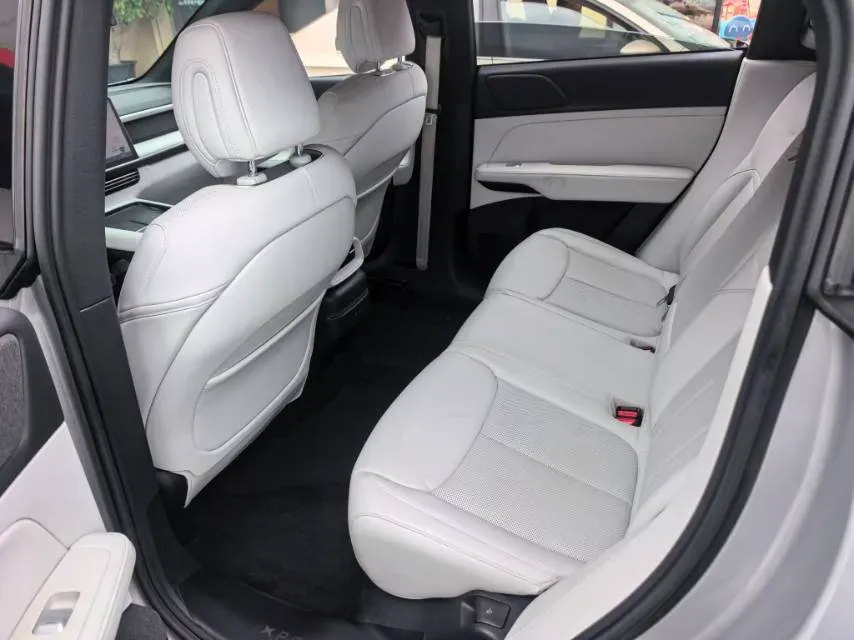 2023 Xpeng G6 BEV 87.5KWH,autocango,china used car exporter,china ev exporter,chinese used car exporter,chinese used ev exporter