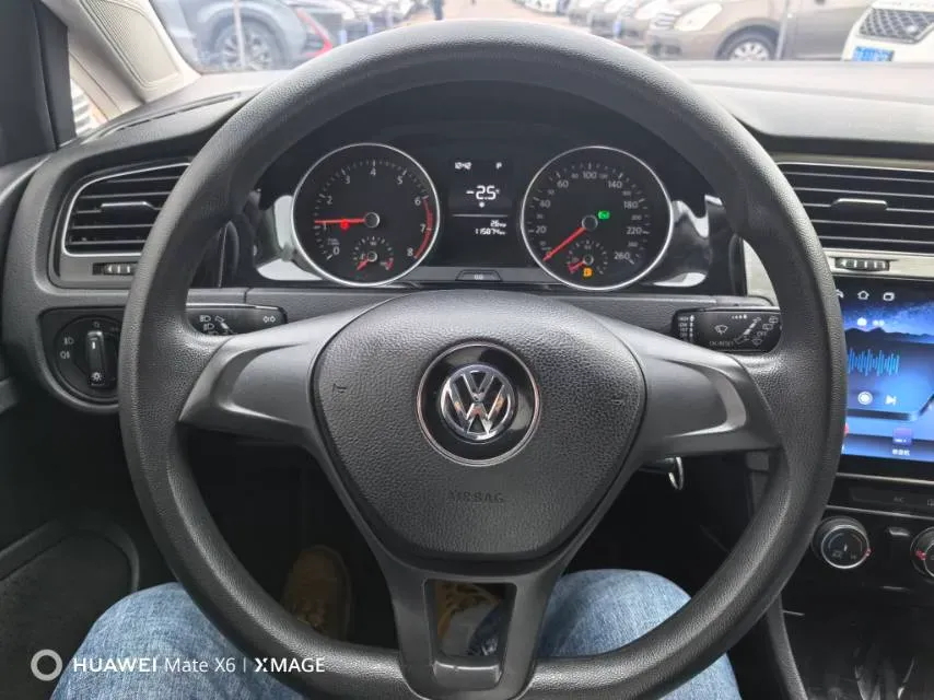 2018 Volkswagen Golf 1.6L 110HP L4 6AT,autocango,china used car exporter,china ev exporter,chinese used car exporter,chinese used ev exporter